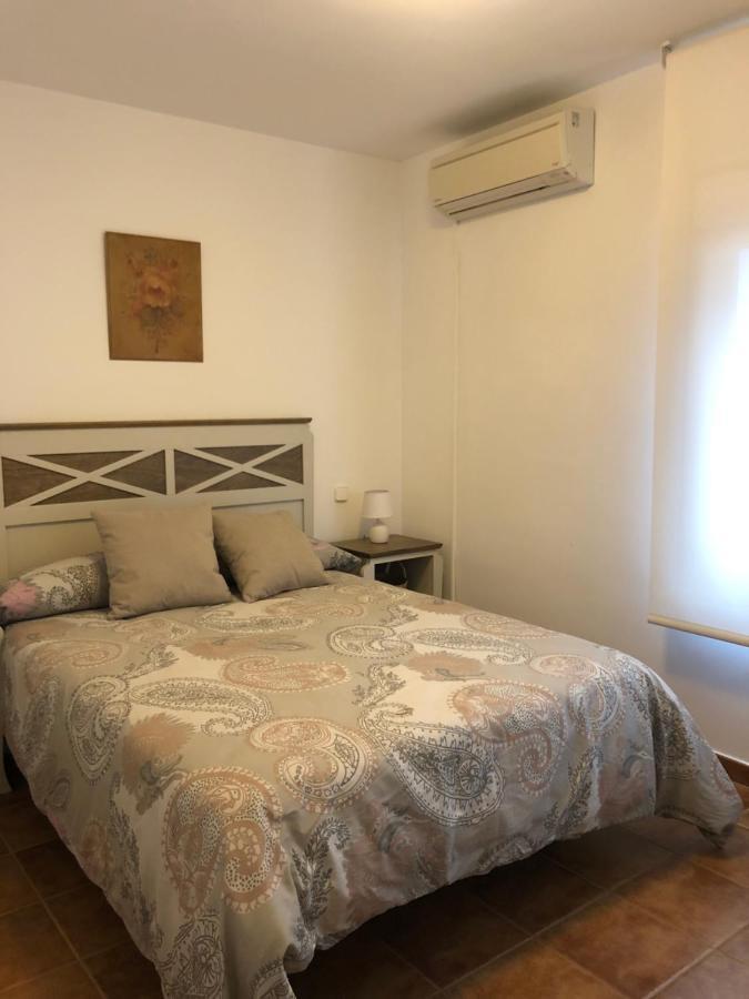 Piso Nuevo Plaza De La Constitucion Sta Cruz De La Zarza Apartment Santa Cruz de la Zarza Luaran gambar