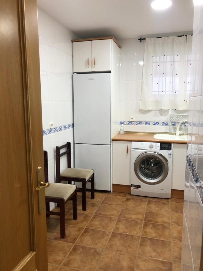 Piso Nuevo Plaza De La Constitucion Sta Cruz De La Zarza Apartment Santa Cruz de la Zarza Luaran gambar